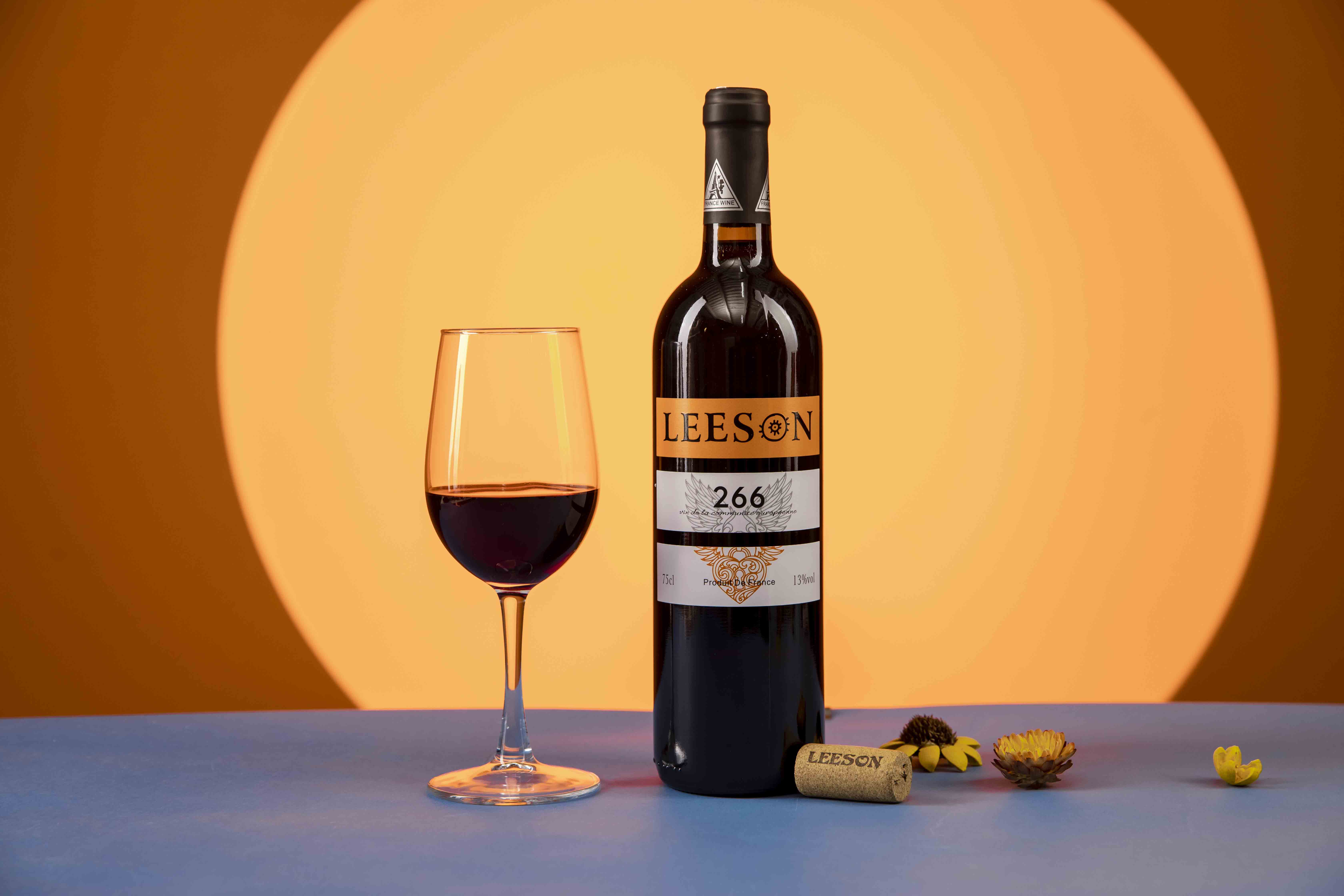 雲倉酒莊的品牌雷盛紅酒LEESON分享紅酒存放幾年品質最佳？